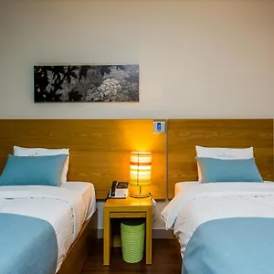 Lamer 3* Busan